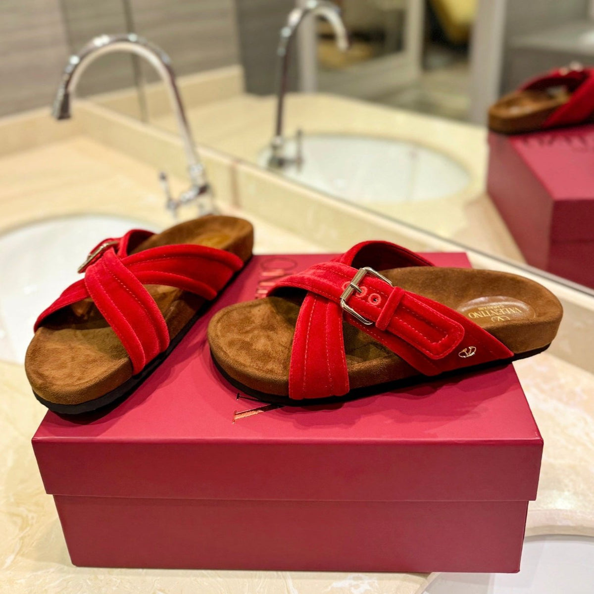 FUSSFRIEND CHERRY RED SILK VELVET SLIDE SANDALS